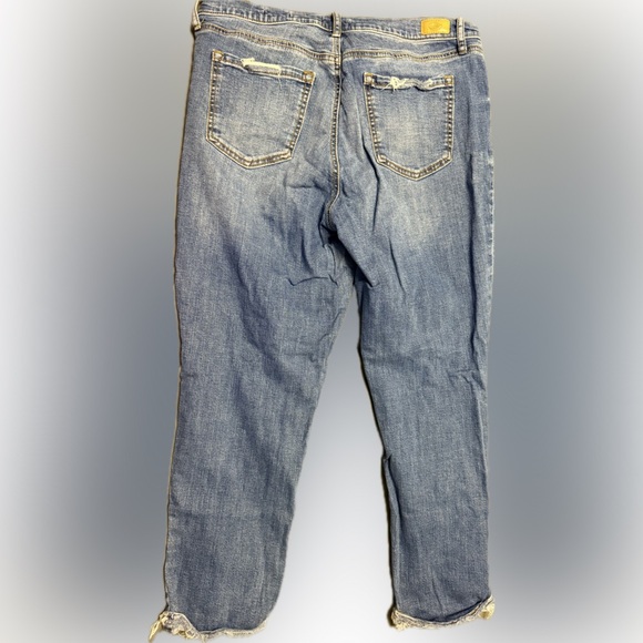 Sofia Vergara Jeans Women's Bagi,Mid Rise Boyfriend Distressed Jeans, Size 12 - Picture 7 of 8